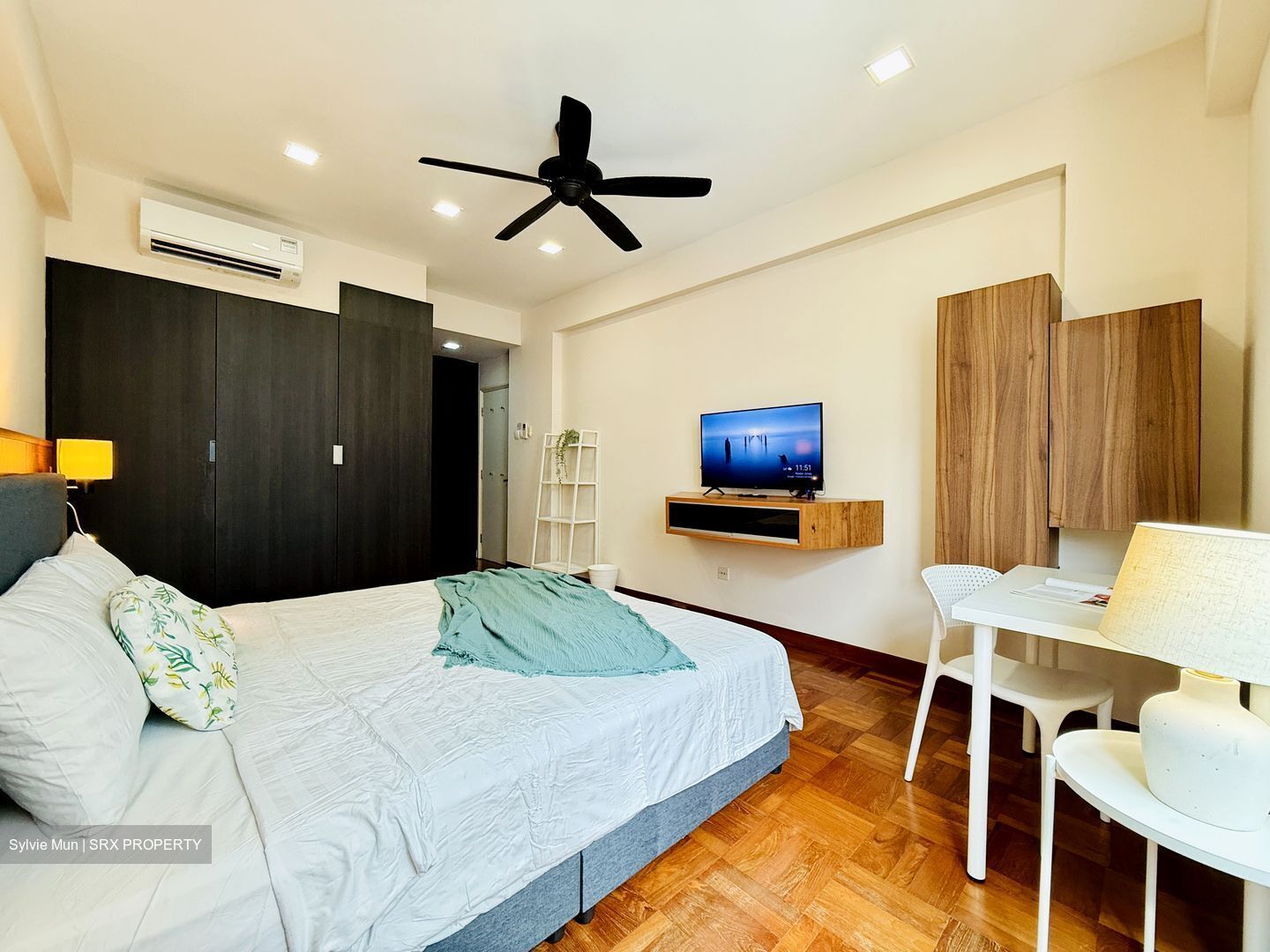 Pinetree Condominium (D10), Condominium #636739651